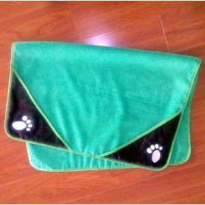 Microfiber Embroider Pet Towel With Pockets