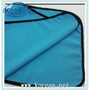 Micorifber Covered Edge And Round Waffle Gym Towels